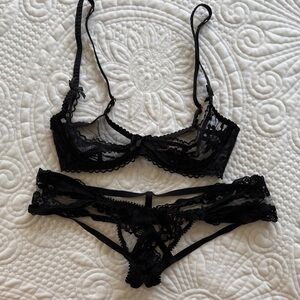 Agent Provocateur Denver Black Lace Bra Set